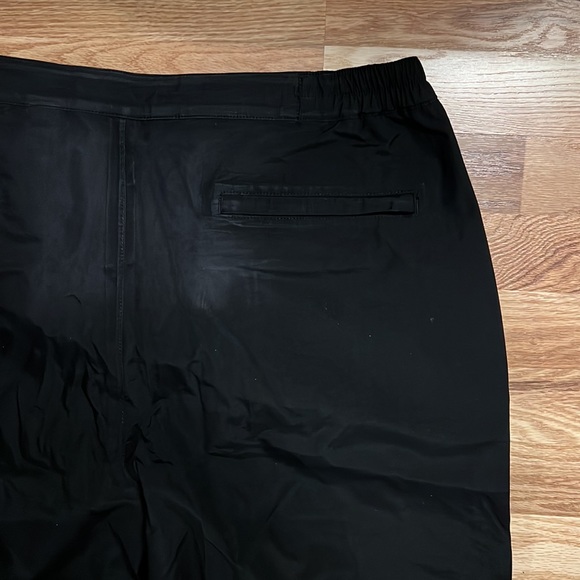 Men’s Large Snow/Ski Pants | Eddie Bauer, WeatherEdge Technology, Gently Used - Picture 9 of 10